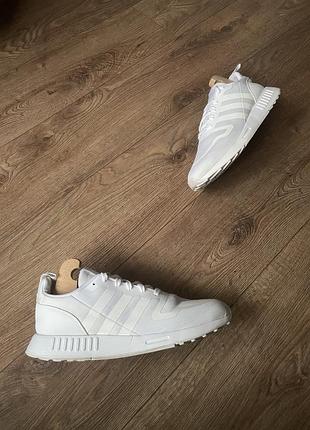 Кросівки adidas 45
