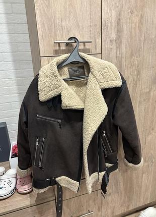 Куртка zara косуха шоколадна розмір s