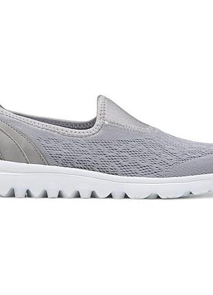 Легкі оригінальні жіночі сліпони propet women's travelactiv slip-on у сріблясто-сірому кольорі (silver).розмір:40