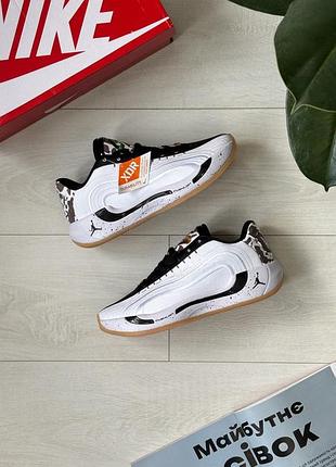 Nike air jordan 4 retro undefeated 2