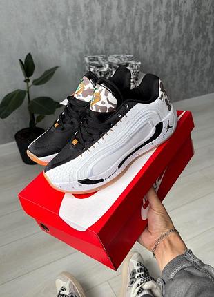 Nike air jordan 4 retro undefeated 4