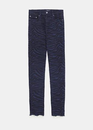 Джинсы zara woman серые с черным принтом зебра скинни узкие зауженные женские джинсовые брюки необработанный край размер 38 eur 28 s m
