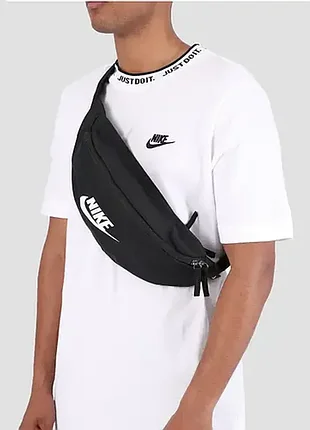 Брендовая стильная сумка на пояс nike nk heritage waistpack - удобная и практичная.