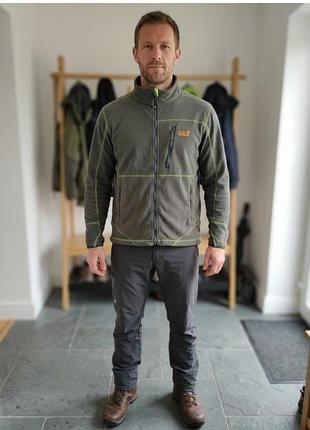 Мужская флисовая кофта jack wolfskin из технологичной серии флиса nanuk athletic.