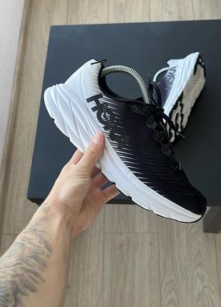 Кросівки hoka