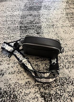 Сумка жіноча marc jacobs snapshot чорна через плече