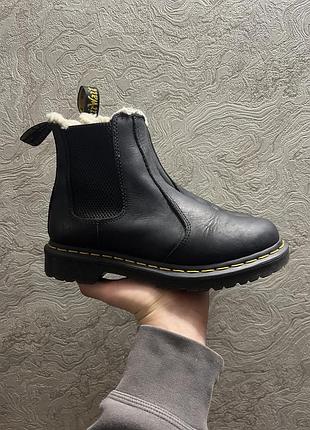 Черевики челсі dr. martens leonore чорні з хутром розмір 37