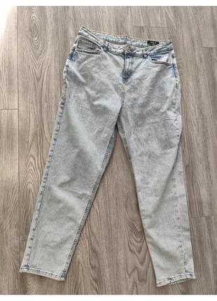 Джинсы мом denim go. состояние идеальное.