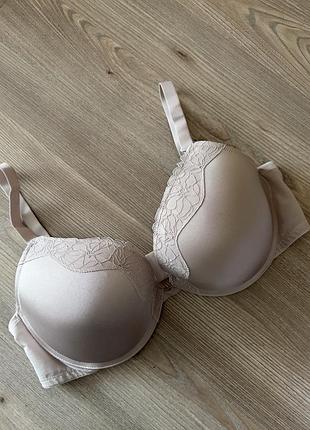 Бюстгальтер пуш ап з мереживом primark