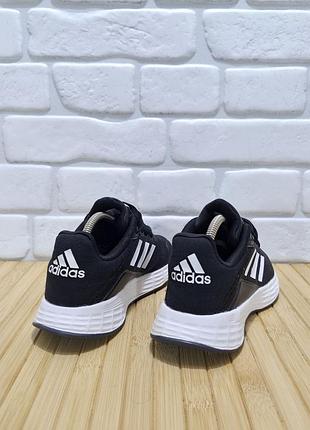 Кросівки adidas 8