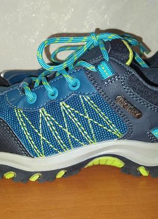 Термо кросівки mountain warehouse 33 розмір