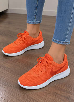 Кросівки жіночі nike оранжеві сітчасті літні