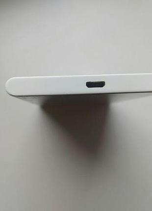 Телефон lumia 730 (1040) 10