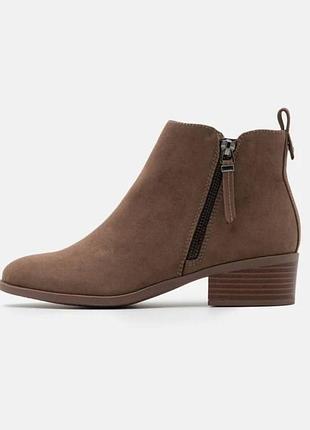 Новые демисезонные ботинки dorothy perkins 41-42