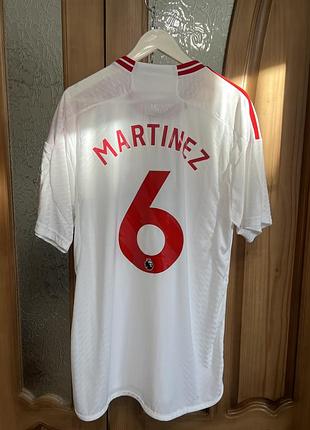Футбольна форма adidas manchester united 2023-24 martinez #6 біла