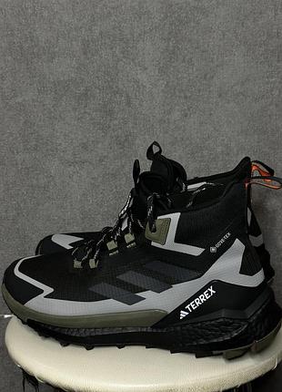 Кросівки adidas terrex free hiker 2.0 gore-tex 28.5 см