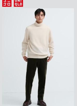 Светр з вовни uniqlo