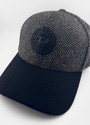 Мужская зимняя бейсболка diesel из итальянской шерсти с ушами (черная шахматка)