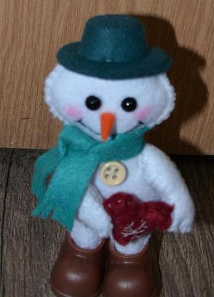 Новогодний снеговик ручной работы елочная игрушка, декор