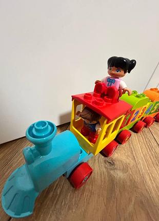 Конструктор lego duplo потяг з цифрами