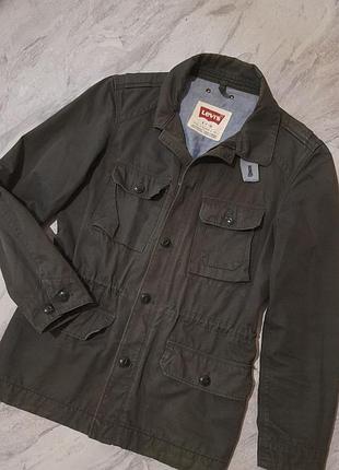 Levis куртка в рабочем трендовом стиле как stone island