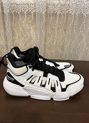 Чоловічі зимові кросівки xtep