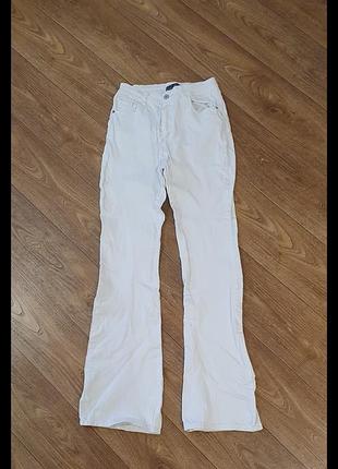 Білі джинси кльош від коліна stilys denim з високою посадкою, розмір 29