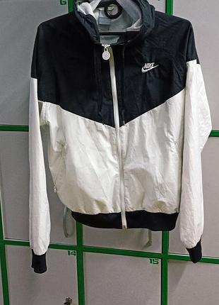 Вітровка nike windrunner