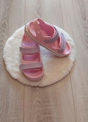Босоніжки дитячі crocs рожево-бузкові
