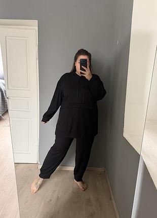 Новий костюм 4хл 🖤
