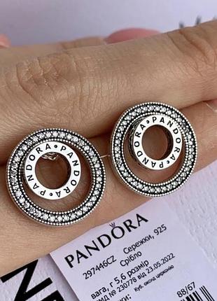 Сережки pandora срібні з цирконієм та гравіюванням