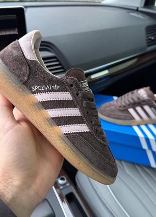 Кросівки adidas spezial brown pink