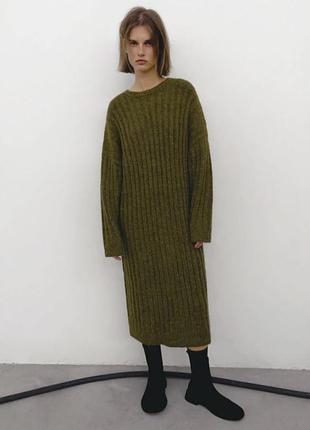 Тепла довга сукня-светр від zara