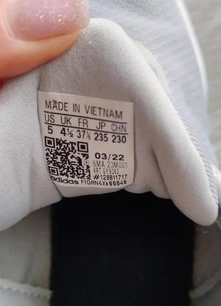 Кроссовки женские adidas 3