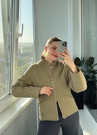 Оливкова стьогана жіноча куртка burbur