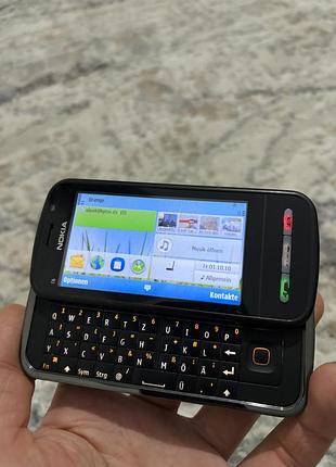 Nokia c6-00 — все працює. оригінал