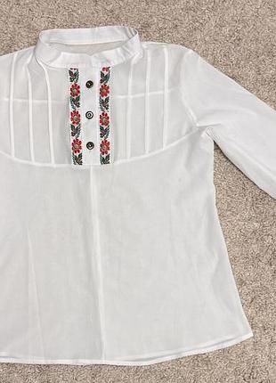 Сорочка з вишивкою