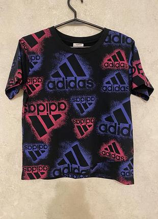 Футболка adidas