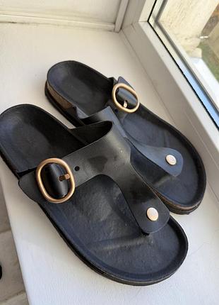 Шкіряні в'єтнамки birkenstock gizeh big buckle (oysho)