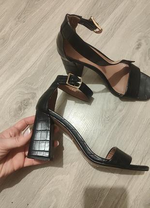 Босоножки top shop 38 размер стильные