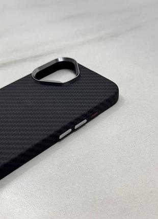 Карбоновий чохол на iphone 17 з magsafe 4