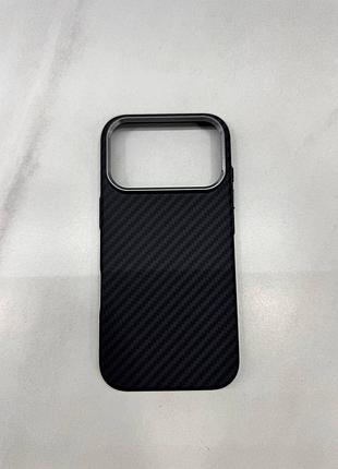 Карбоновий чохол на iphone 17 pro з magsafe