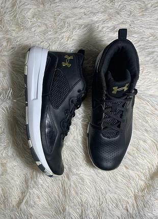 39р, 25 см. кросівки under armour lockdown 5