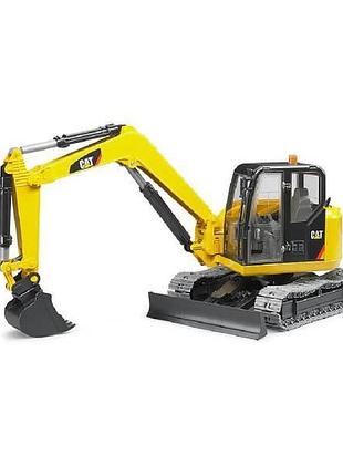 Модель bruder мініекскаватор cat 1:16 (02456)