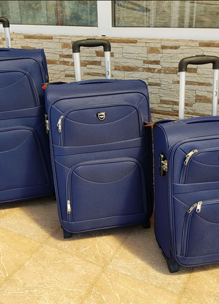 Чемодан,валіза ,польский бренд ,дородная сумка ,сумка на колёсах