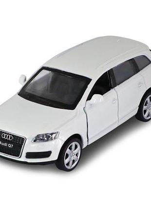 Автомодель - audi q7 (белый)
