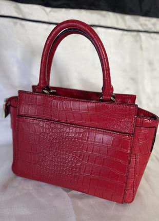Сумка guess червона 3