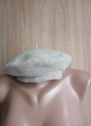 Фетровый женский берет 2