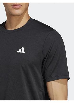 Футболка чорна спортивна чоловіча adidas розмір l
