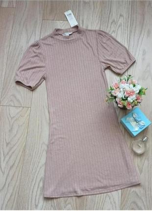 Коротка бежева сукня в рубчик 2